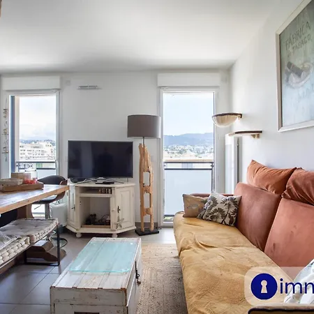 Apartment T3 Air-conditioned *