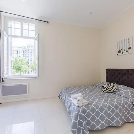 Prestige Designer Apartment, Super Appartement