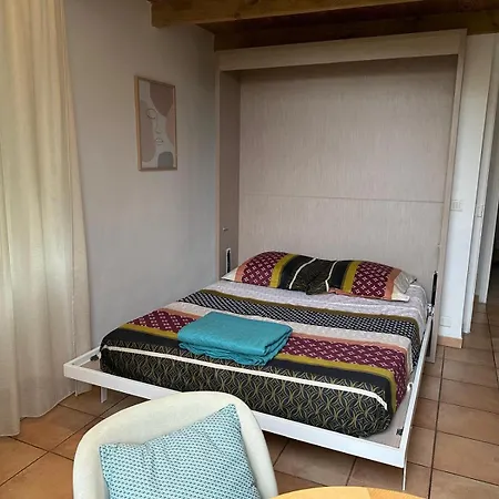 Dans à Ouest Appartement *