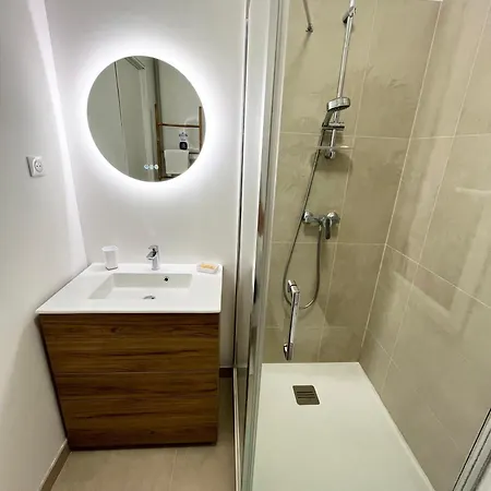 Appartement Magnifique T4 - Spacieux Standing - Ac - Wifi - Coeur De *