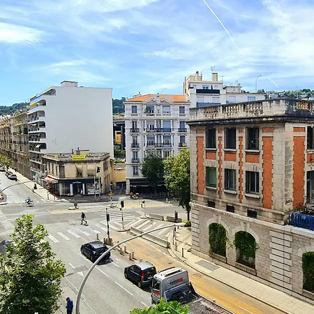 Hotel Evelia *