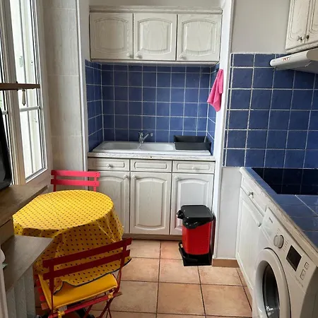 Dans à Ouest