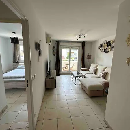 Cosy T2 1-min Walk To Promenade Des & Beach, Sea View