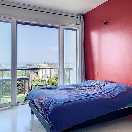 Appartement *confort, Vue Et Détente* *