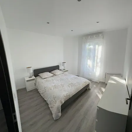 Appartement Cosy - Proche Et Toute Commodités Nice