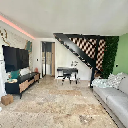 Duplex