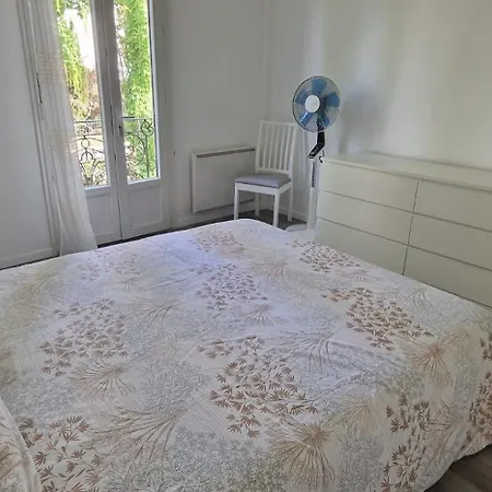 Cosy - Proche Et Toute Commodités Appartement Nice