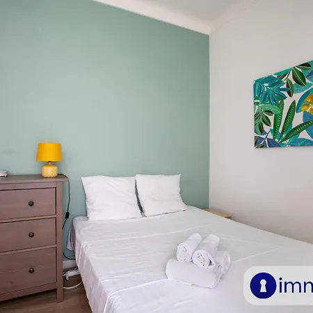 Appartement With 2 Bedrooms Quartier Libération