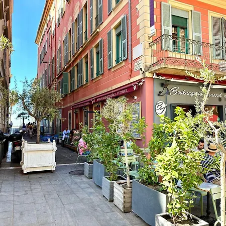 Superbe Duplex Entre Le Vieux Et La Prom Nice