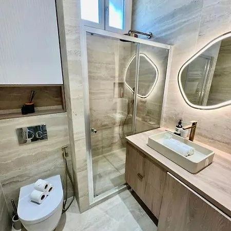 Apartment Le Port - Sublime 2 Pieces Climatise *