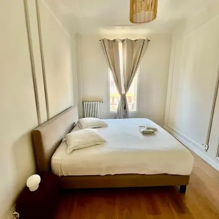 Le Port - Sublime 2 Pieces Climatise Apartment *