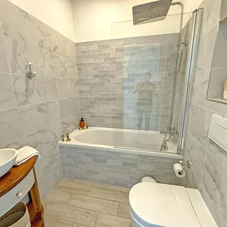Appartement Milord Promenade 4 *