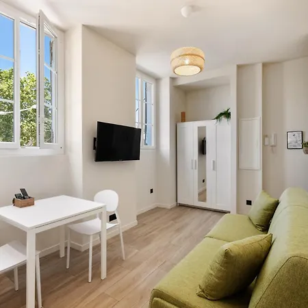 Appartement Place Massena *