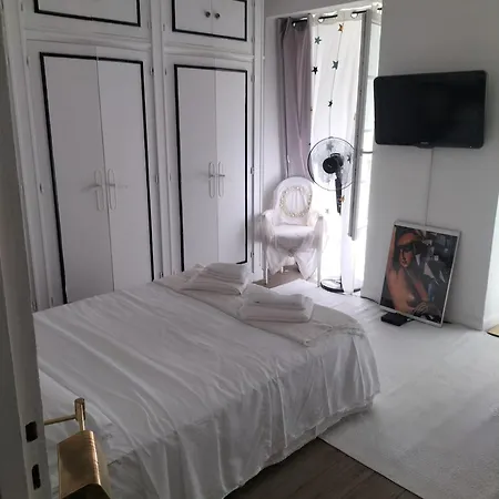 Apartment Movida *