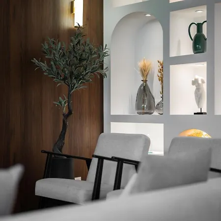 Luxueux, Spacieux Et équipé à 5 Min Du Port Appartement