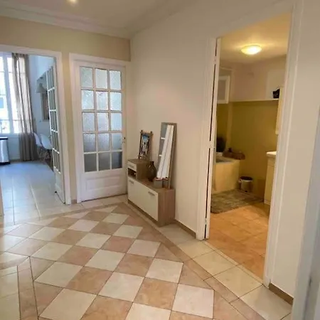Apartment Cosy In Center
