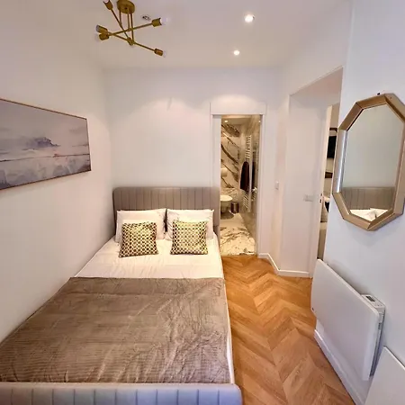 Magnifique T2 Port De Appartement