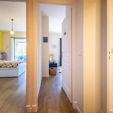 Spacious And Pleasant 3 Bedroom Flat Nice