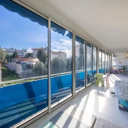 Spacious And Pleasant 3 Bedroom Flat Apartment Nice