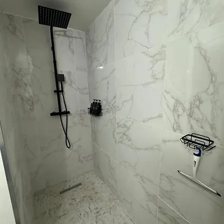 Appartement Jolie Deux Pièces Au Cœur De