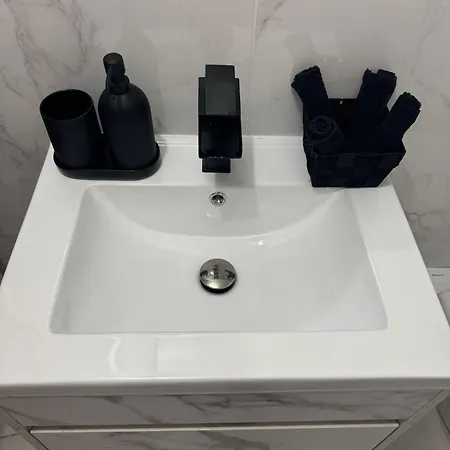 Appartement Jolie Deux Pièces Au Cœur De *