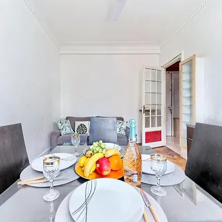 Apartment Centre Ville- Magnifique De 50m2 Pres De La Gare Nice- Cosy-wifi