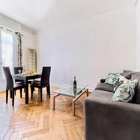 Centre Ville- Magnifique De 50m2 Pres De La Gare Nice- Cosy-wifi * Nice