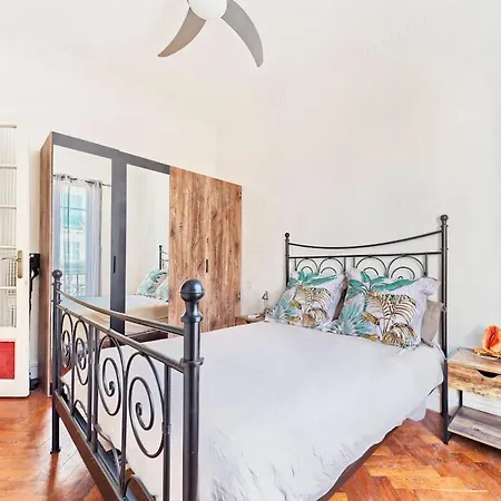Centre Ville- Magnifique De 50m2 Pres De La Gare Nice- Cosy-wifi Apartment *