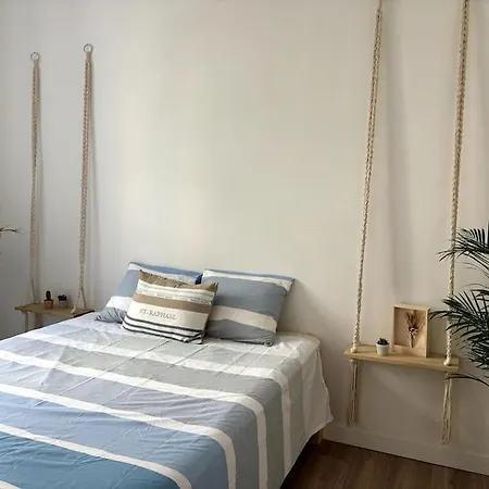 Apartment 3 Bedroom In
