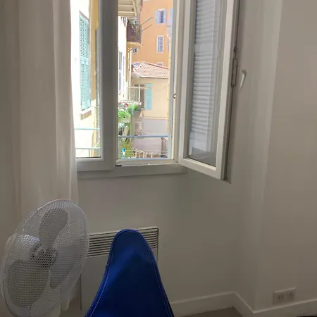 L'appartement Bleu Apartment *