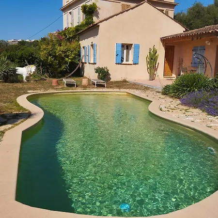 Hébergement de vacances L'albizia
