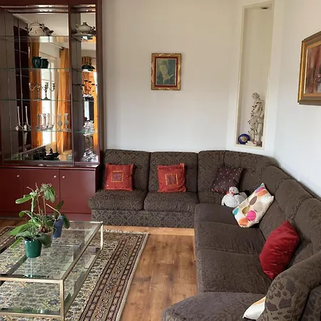 Spacious With Beautiful View Apartment Nice