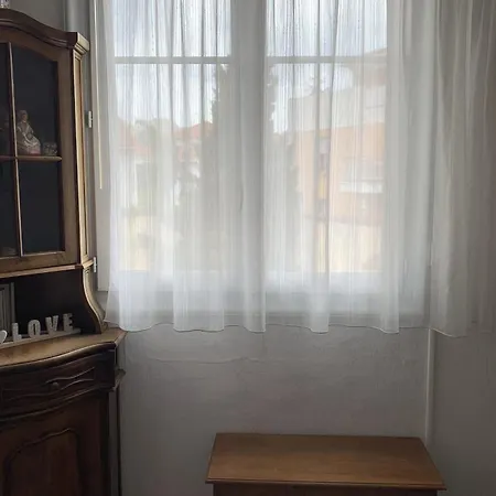 Spacious With Beautiful View *