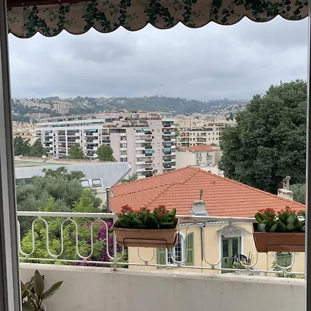 Apartment Spacious With Beautiful View *