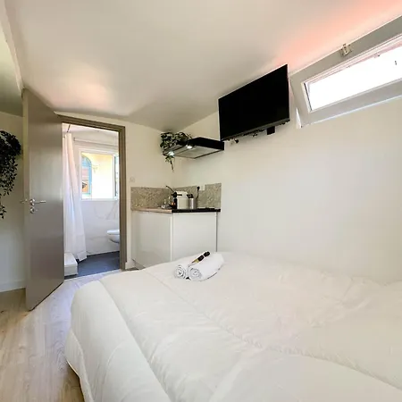 Le Celeste 3*
