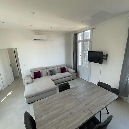 Cosy Flat 250m From Appartement Nice