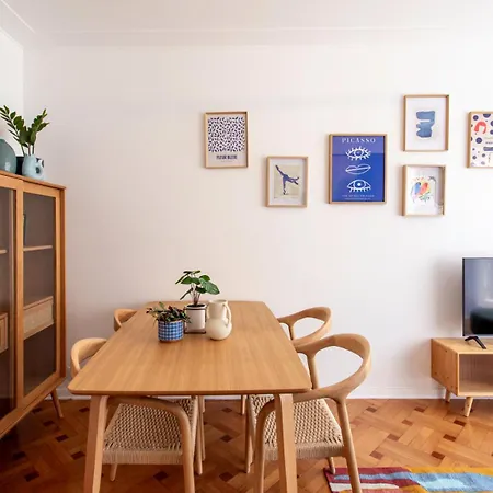 #19 Ascot Promenade 1min Ac 10mins Vieux Tram Apartment