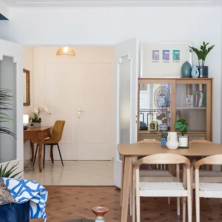 #19 Ascot Promenade 1min Ac 10mins Vieux Tram Apartment