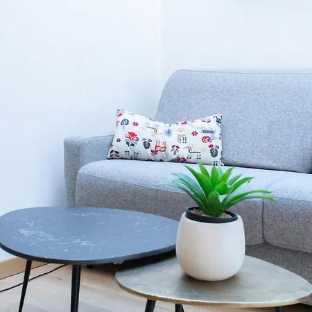 Apartment #51staywiz Us -1bdr Massena,central 5 Min To The Ac
