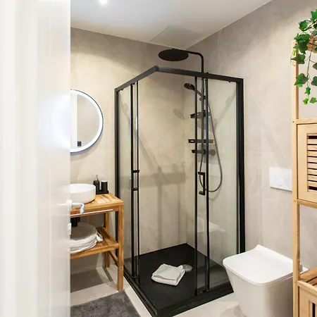 Apartment #51staywiz Us -1bdr Massena,central 5 Min To The Ac Nice