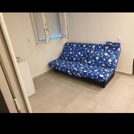 Apartment Grand Appartement, 2 Ou 3 Ou 4 Pieces, Tramway Sur Place, Proche Gare Sncf St Augustin 900 Metre , Aeroport 1200 Metre, Ou Allianz Riviera 10 Min, Palais Nikaia 2 Min , Supermarche Sur Place, Parking Possible Si Disponible Ou Payant A 1000 Metr
