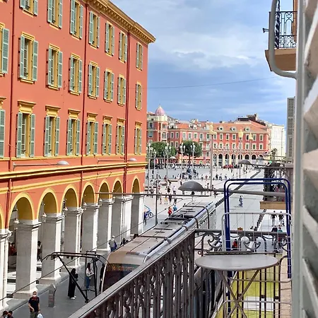 Appartement Place Massena