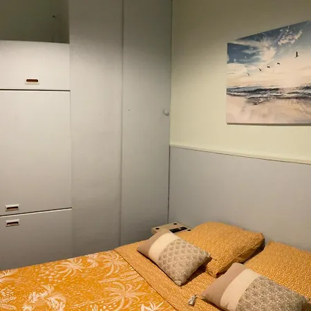 Cosy - 2 Chambres, Situé En Centre *