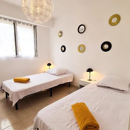 - - Tramway - Climatisation Apartment