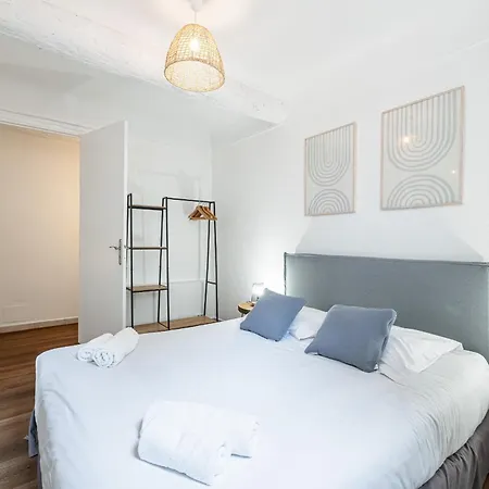 Appartement 2 Bdr Heart Of The Old Town *