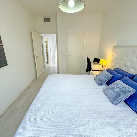 Gorgeous Oceanfront Promenade Appartement