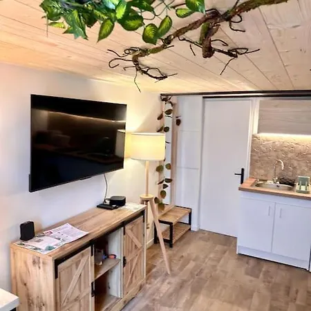 Apartment Jungle Avec Jaccuzi *