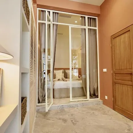 Apartment - Amazing Flat To 10 Min To Sea - Garden Nice