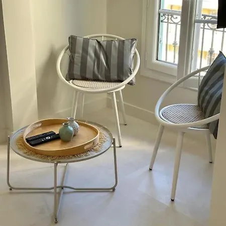 Appartement 3p Neuf Et Climatisé Le Port à 9mn De La *