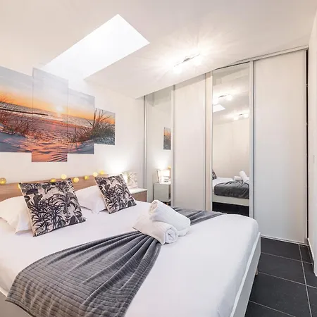 Large&quiet 1 Bdr At Port Appartement Nice